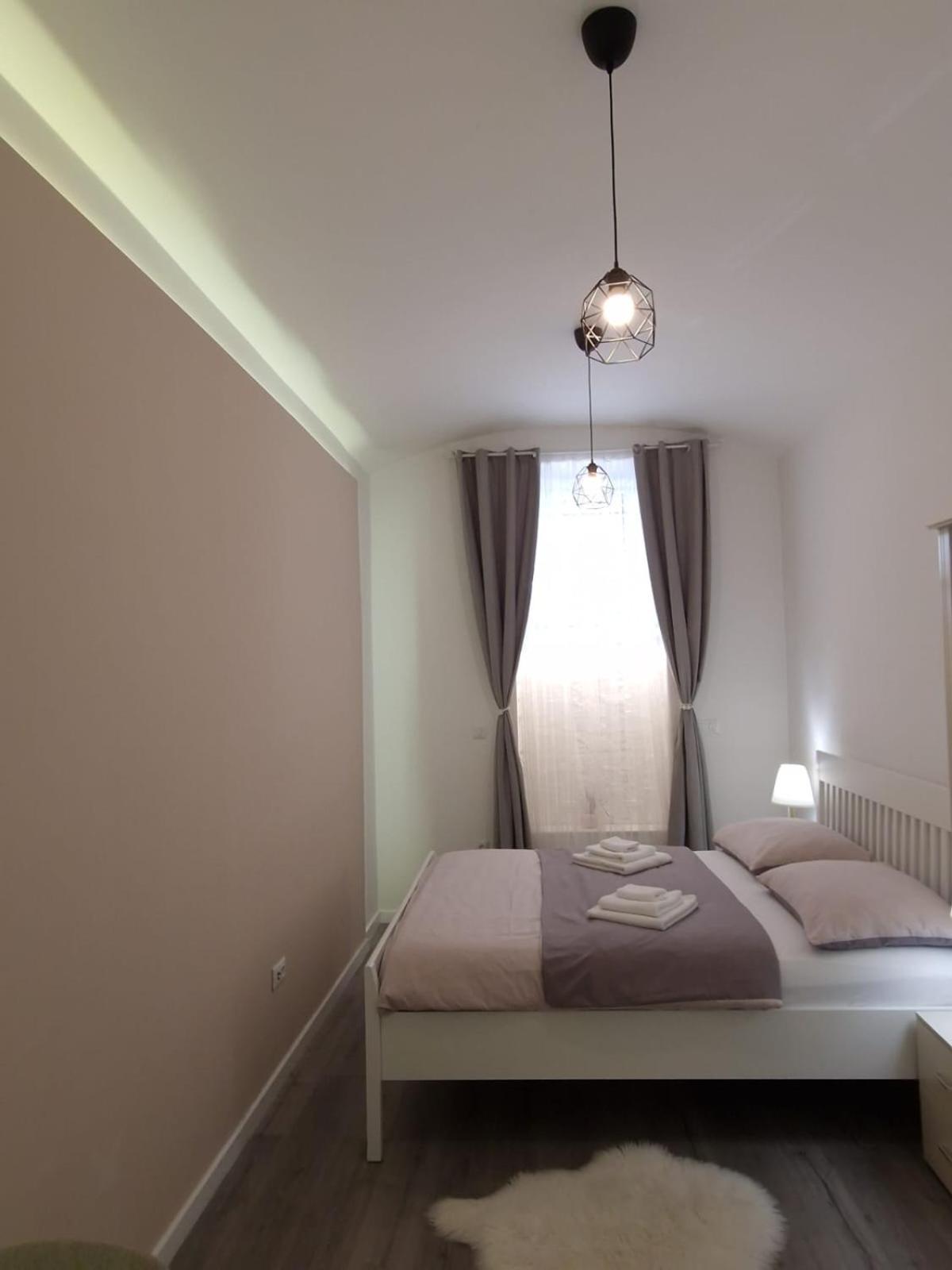 A&Z Apartment ซาเกร็บ ภายนอก รูปภาพ